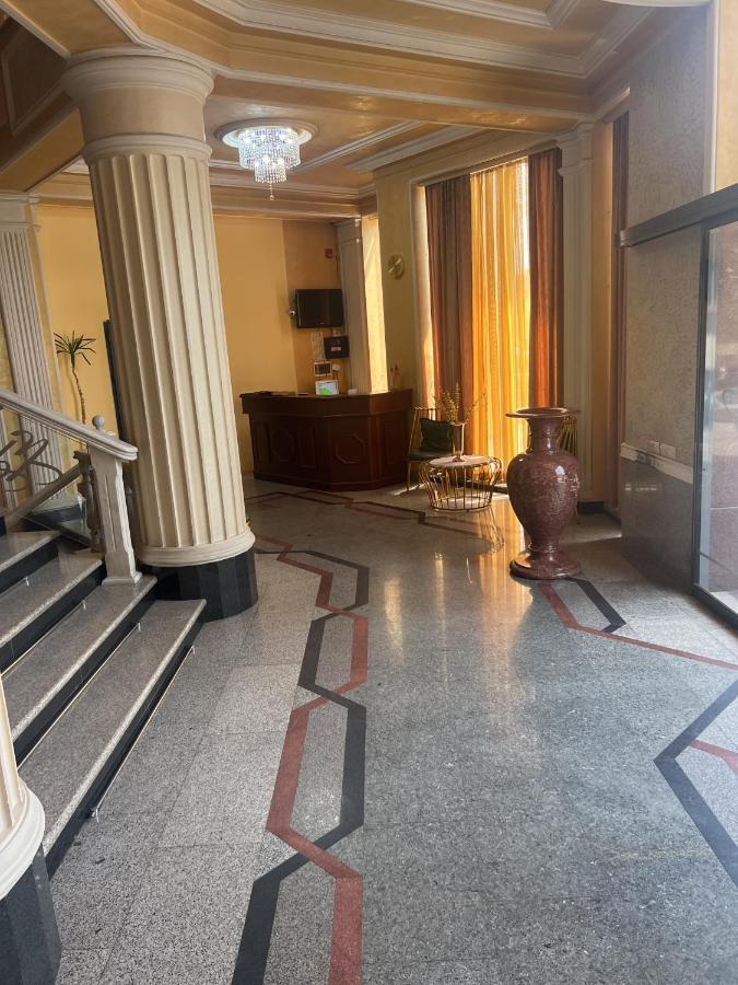 Joy Hotel Apartament Yerevan Luaran gambar