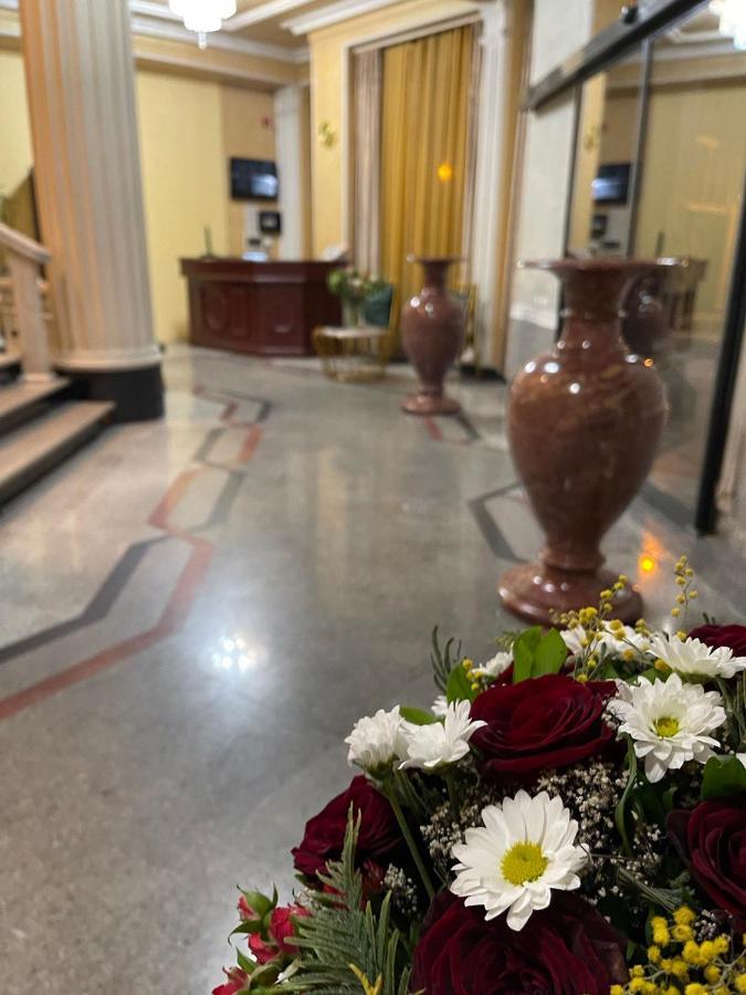 Joy Hotel Apartament Yerevan Luaran gambar