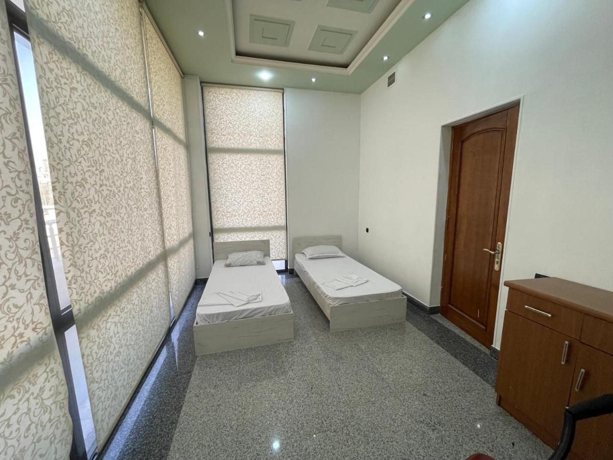 Joy Hotel Apartament Yerevan Luaran gambar