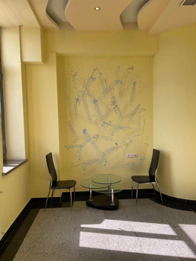 Joy Hotel Apartament Yerevan Luaran gambar